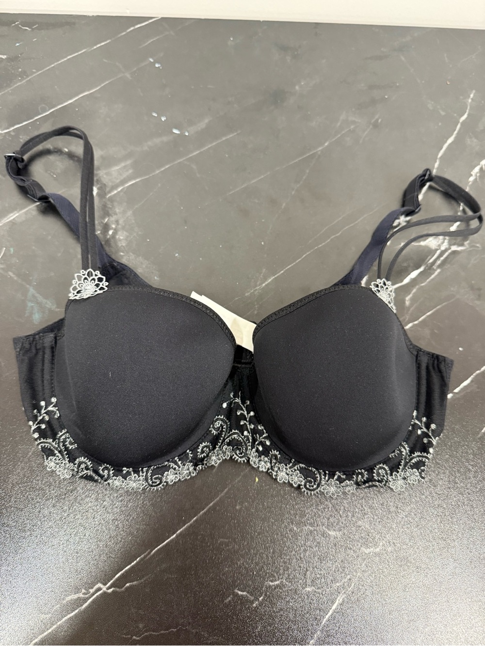 LN Simone Perele Black 32D Delice 3D molded T-Shirt Bra Embroidered lace sexy